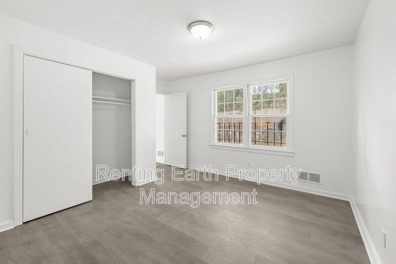 805 Vanderbilt St - Photo 4 of 22