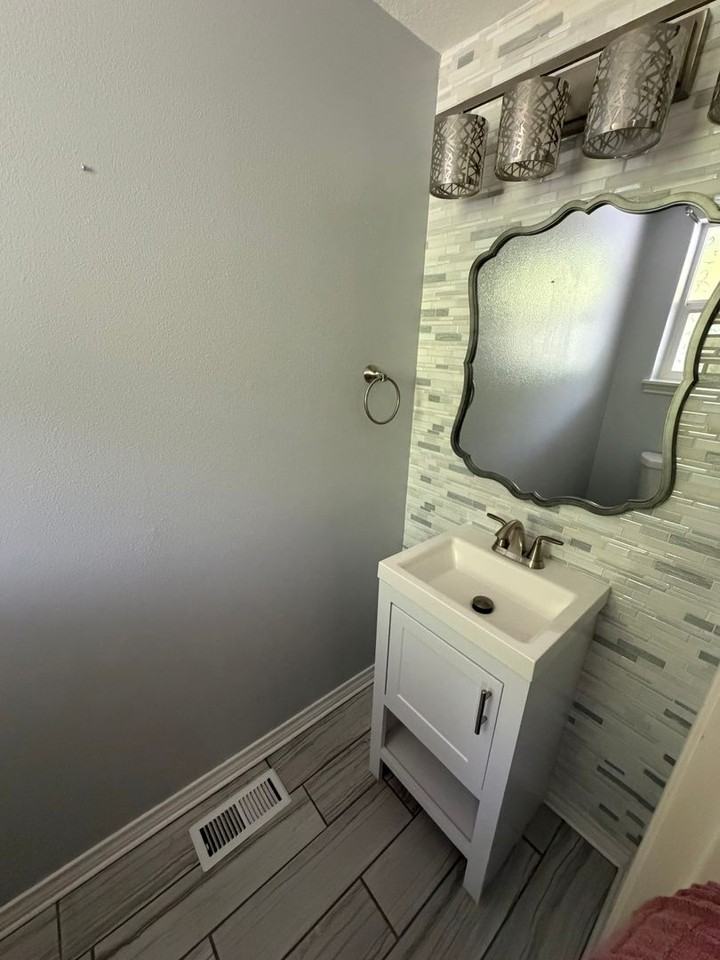 17748 Sw Heatherwood Ln - Photo 3 of 24