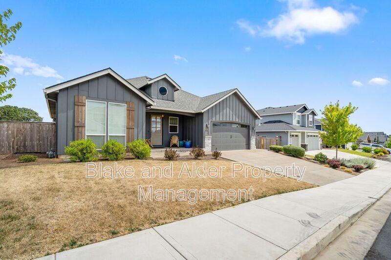 496 Nw Cascade Mountain Dr - Photo 4 of 50