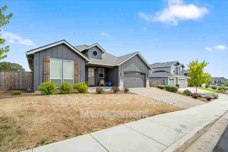 496 Nw Cascade Mountain Dr - Photo 7 of 50