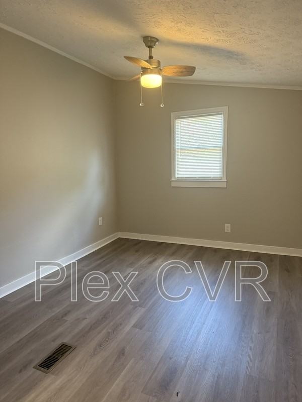 4226 Oates Ave - Photo 6 of 8