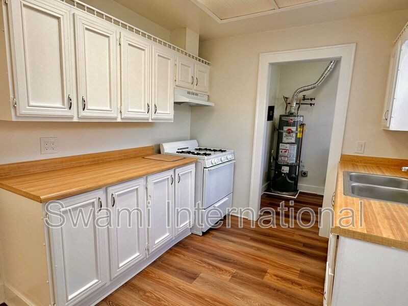 2423 248th St - Photo 7 of 21