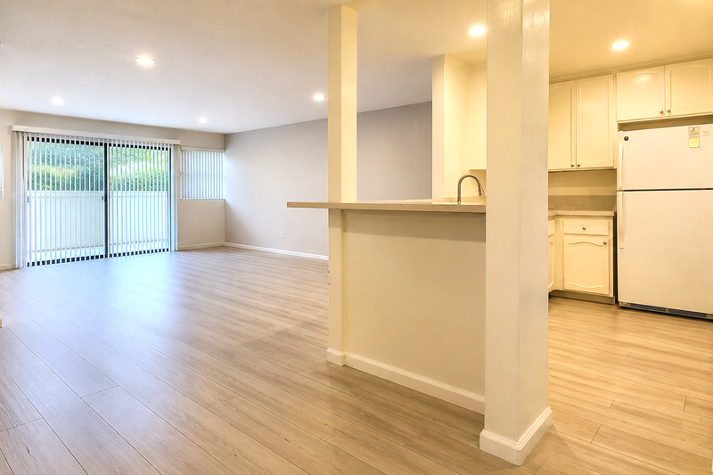 2607 Pirineos Way - Photo 2 of 15