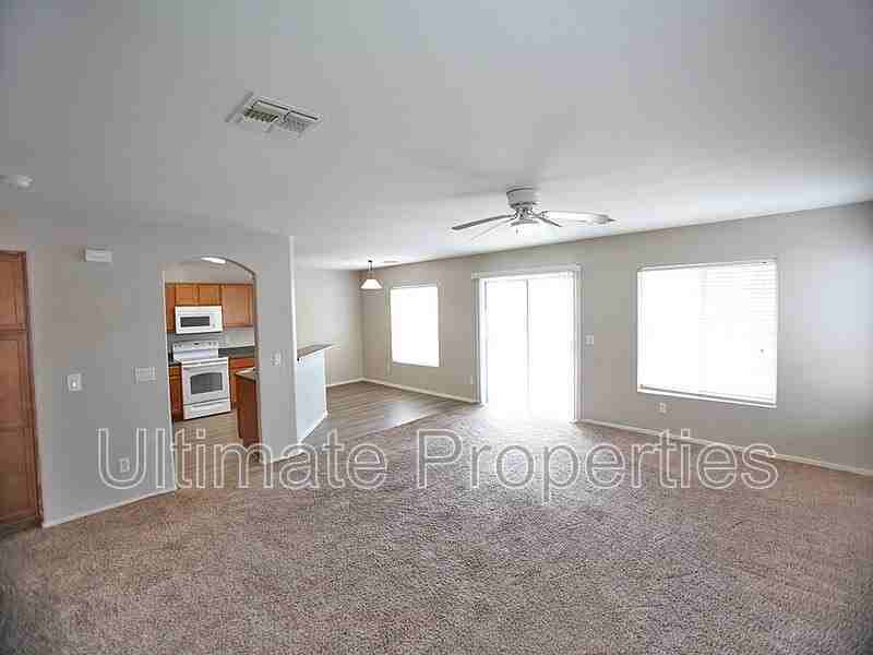 21983 W Gardenia Dr - Photo 3 of 26