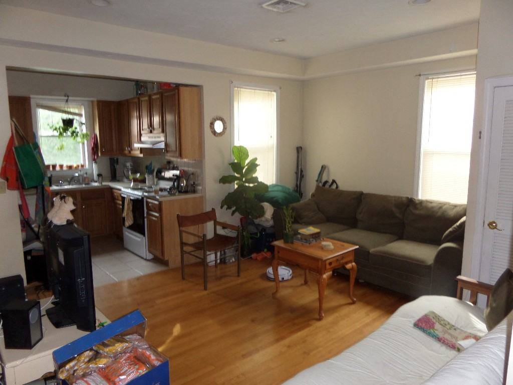 Green St #1 - Photo 2 of 12