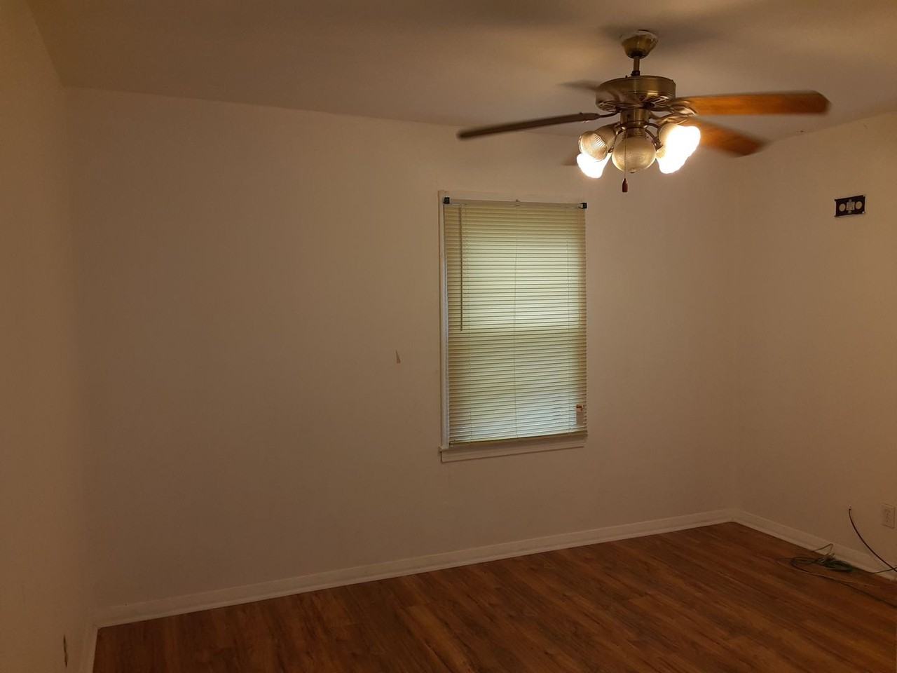 3530 Pleasant Dr - Photo 6 of 7