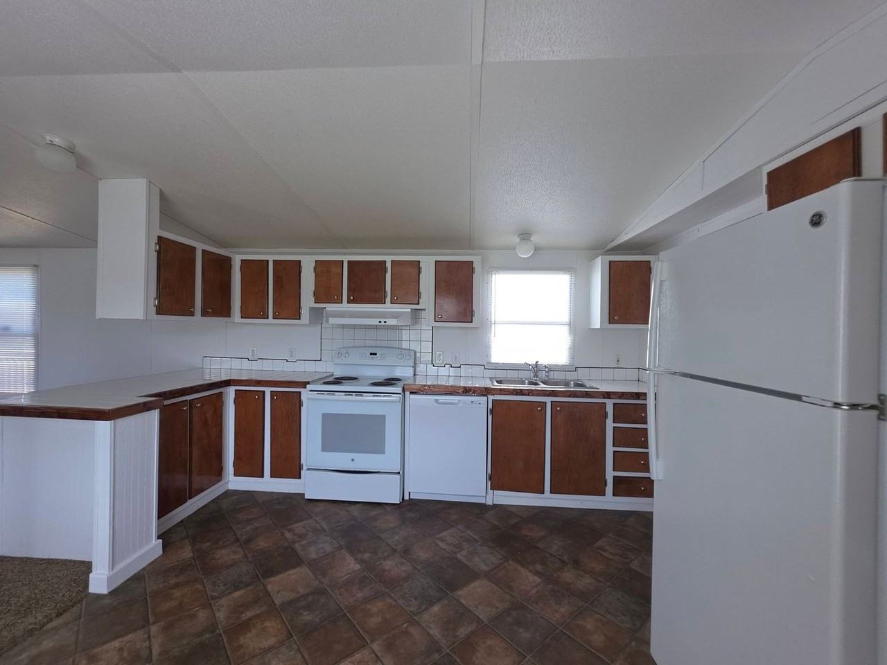 649 Trollingwood Hawflds Rd Lot 13 - Photo 4 of 16