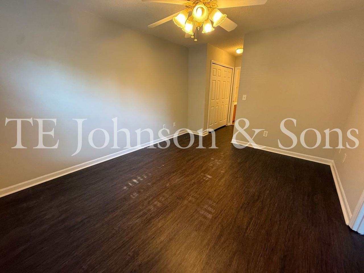 3355 Kensington Pl #504 - Photo 6 of 36