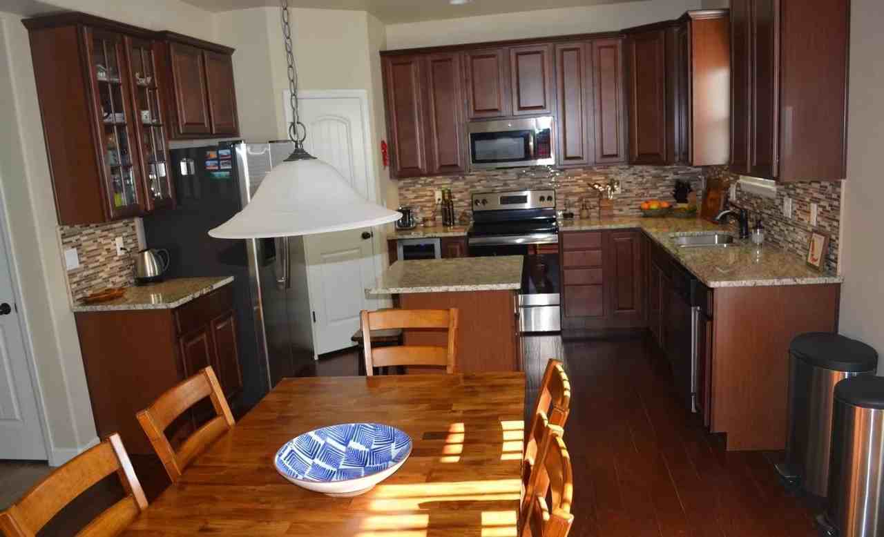 4413 Desert Canyon Trl - Photo 5 of 26