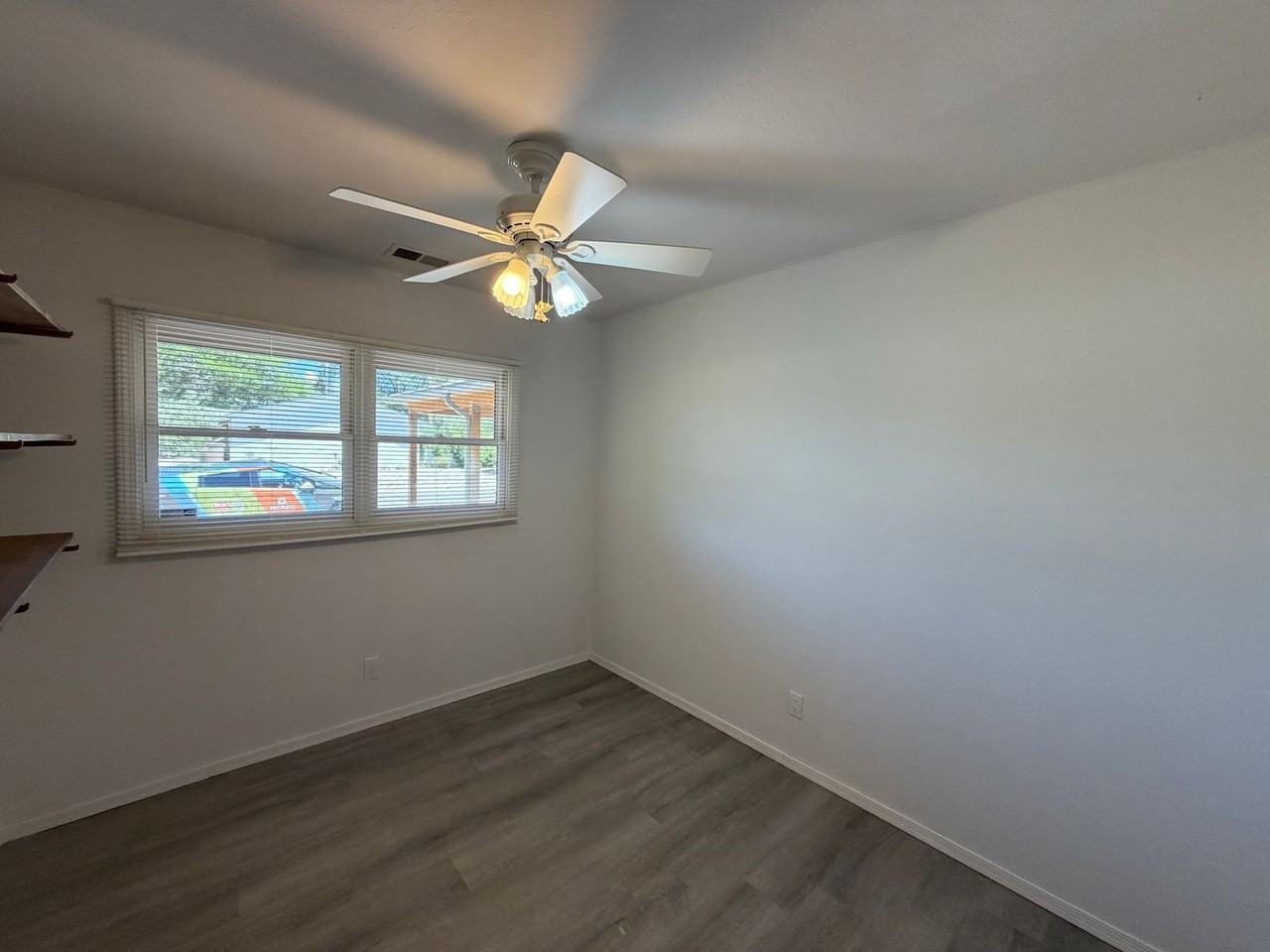 337 Glorieta St Ne - Photo 7 of 43