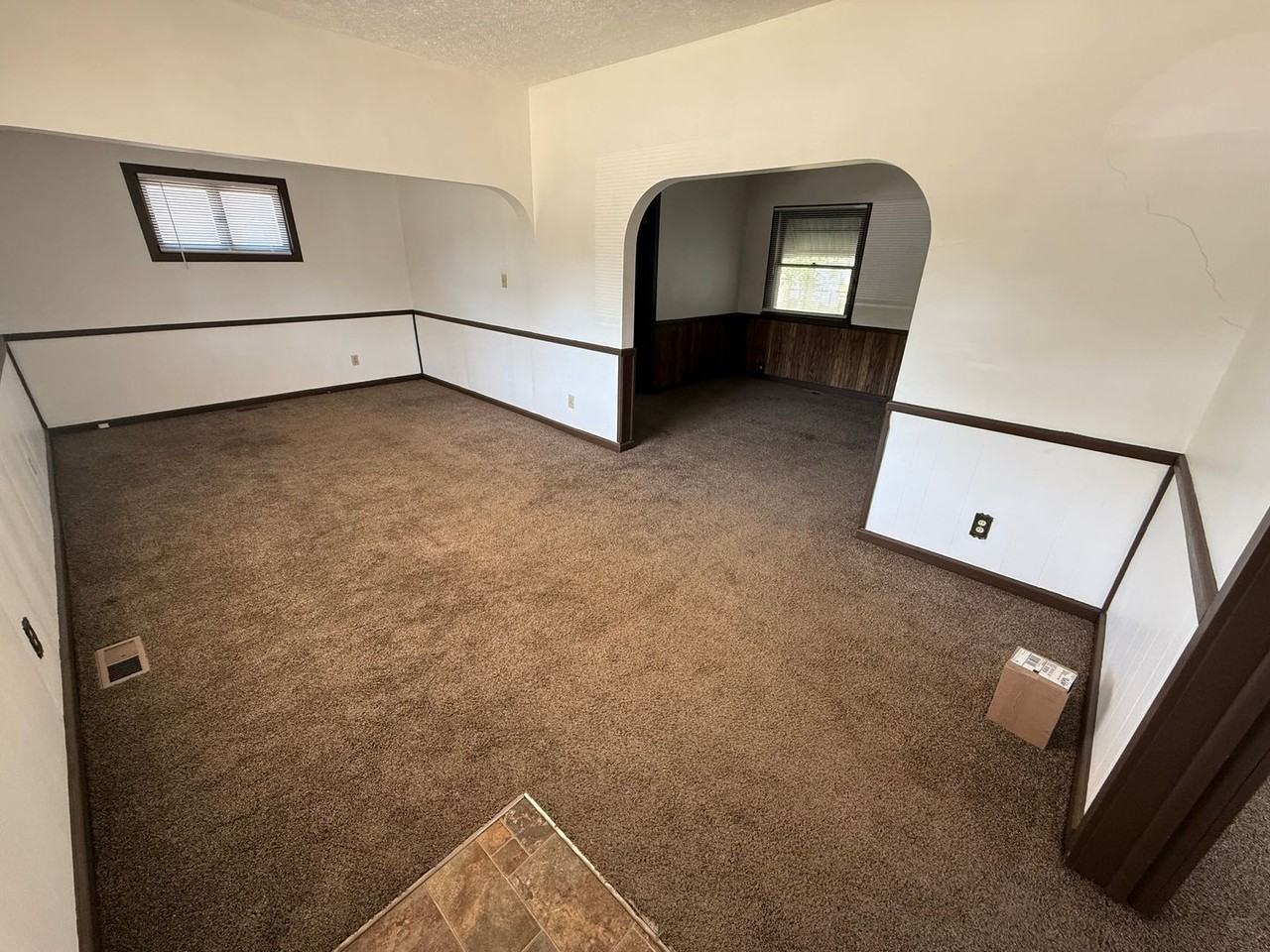 1211 Heizer St - Photo 2 of 13
