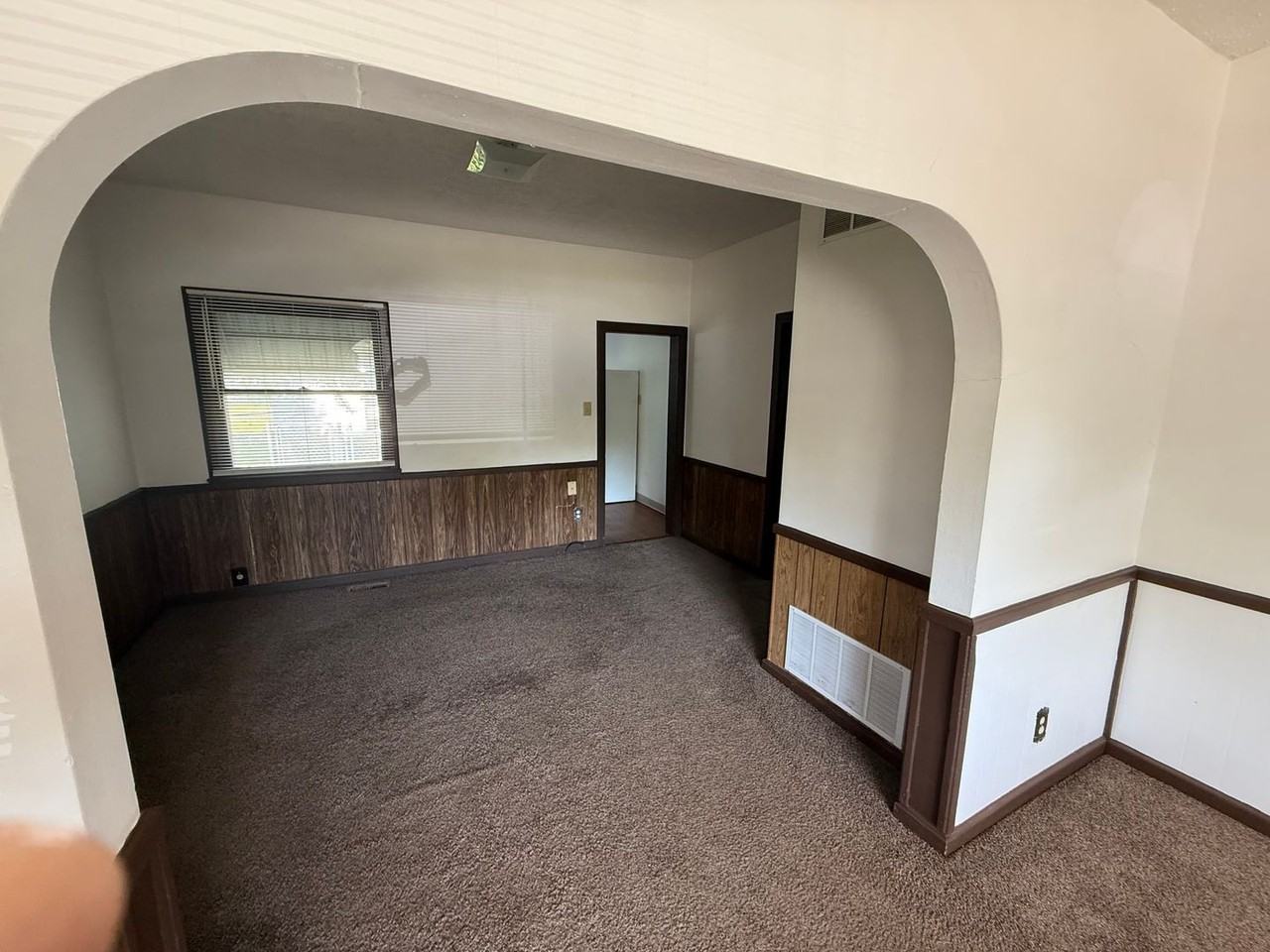 1211 Heizer St - Photo 3 of 13