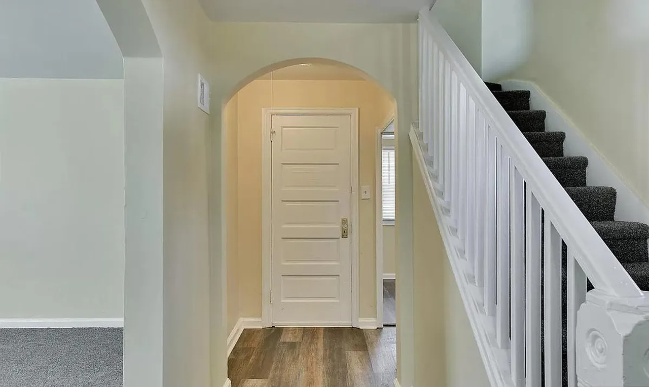 6808 N 30th St - Photo 4 of 8