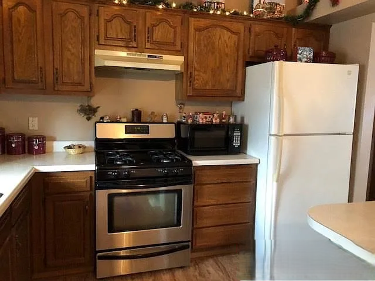 4806 N 130th Cir - Photo 3 of 7