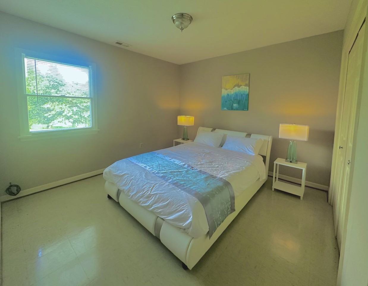 2105A Georgia Ave - Photo 2 of 5