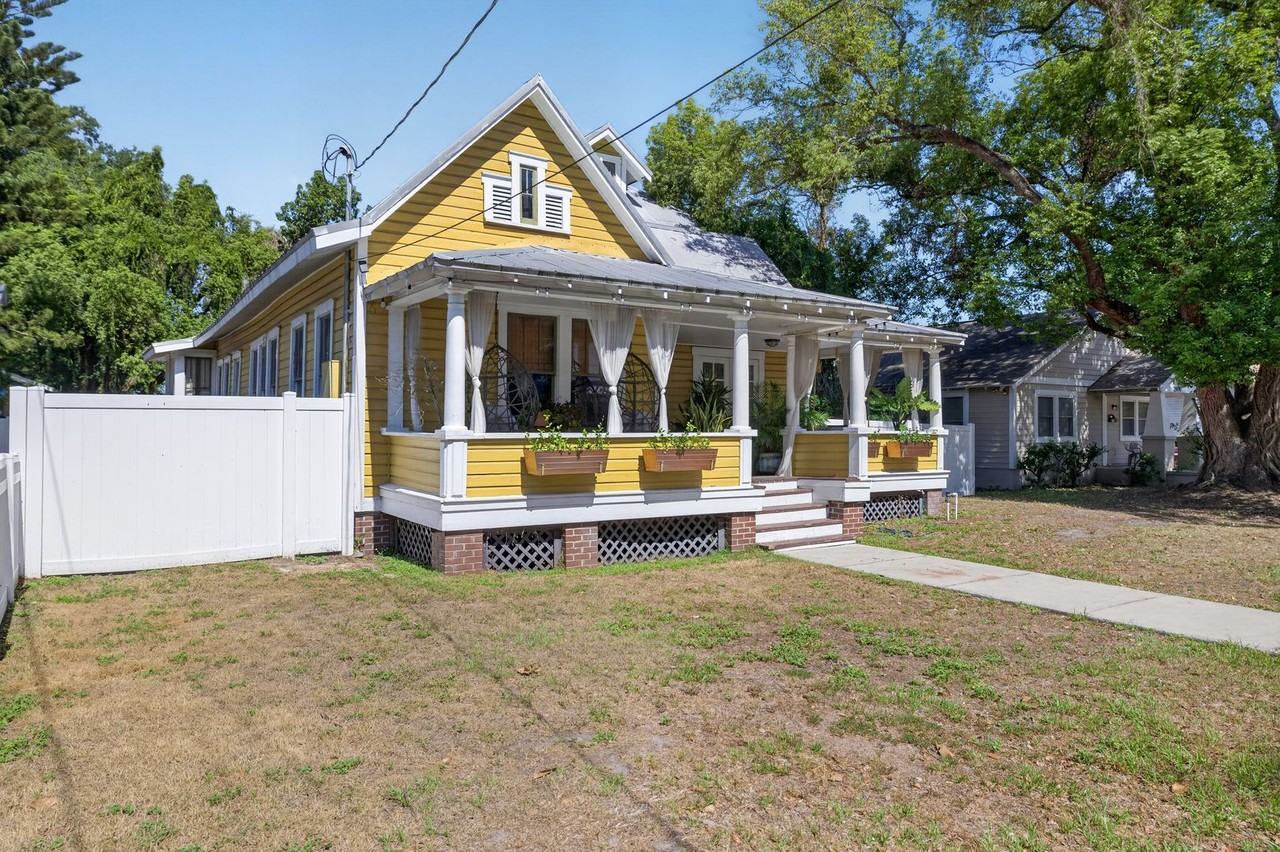 2904 N Jefferson St - Photo 3 of 50
