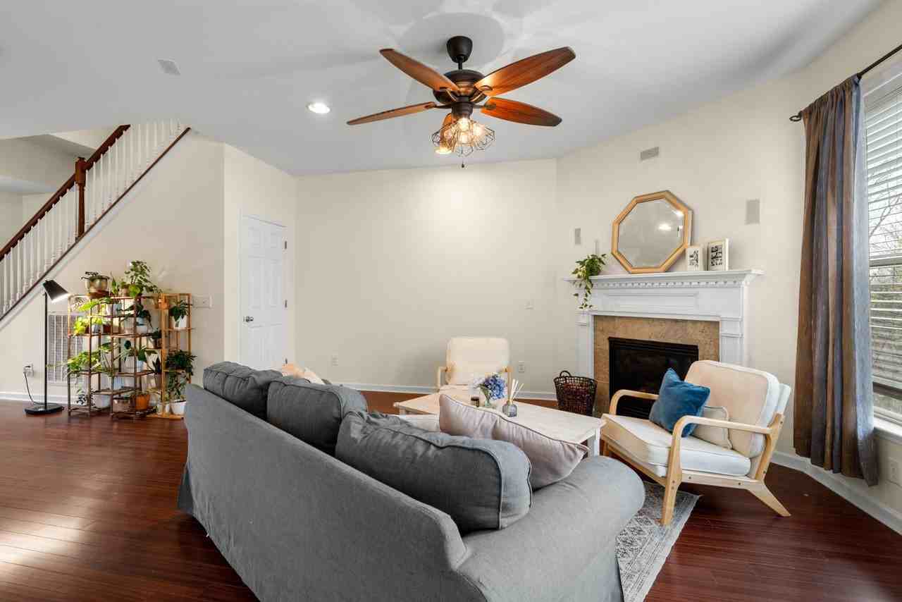 3620 Fair Meadows Ct - Photo 5 of 37
