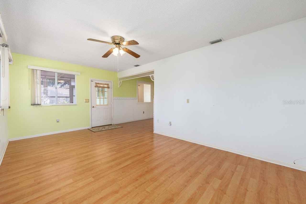 8669 Sw 108th Ln - Photo 3 of 9