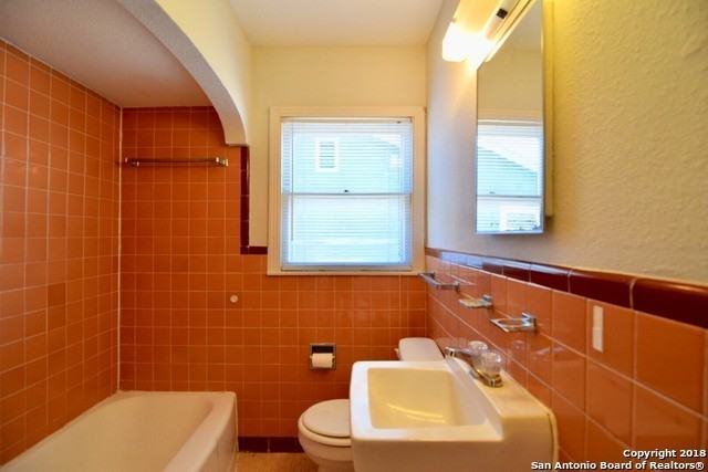459 Bryn Mawr Dr - Photo 3 of 25