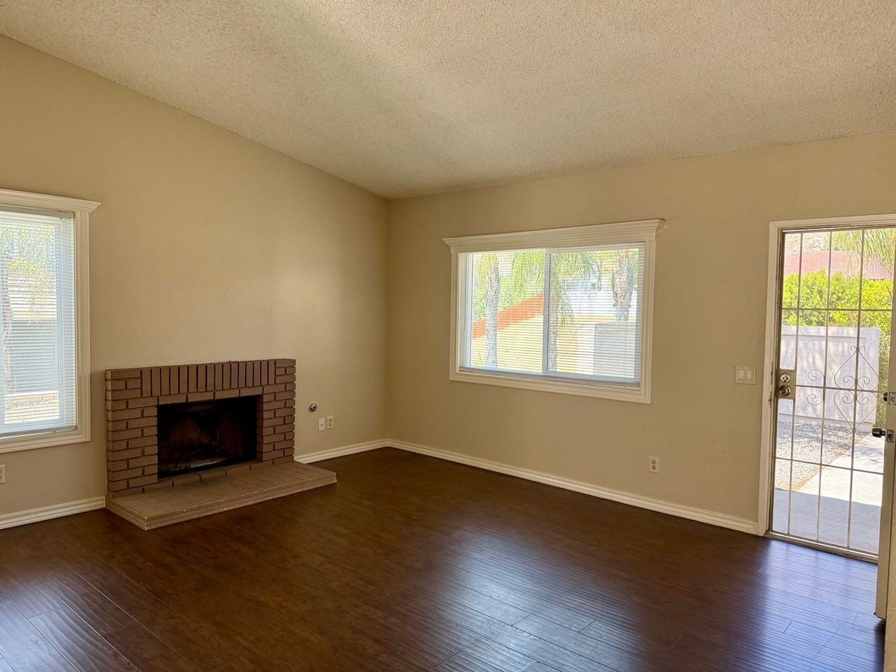 21781 Winding Rd - Photo 2 of 11
