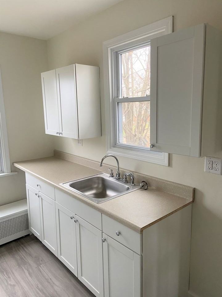 4908 Lougean Ave - Photo 4 of 15
