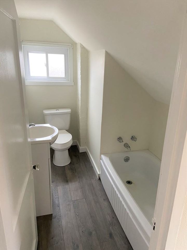 4908 Lougean Ave - Photo 6 of 15