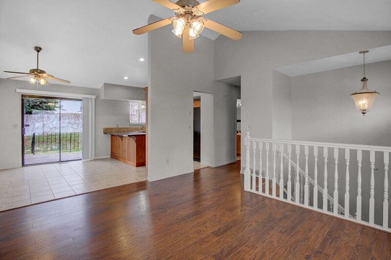 1179 Eastnorth - Photo 3 of 43