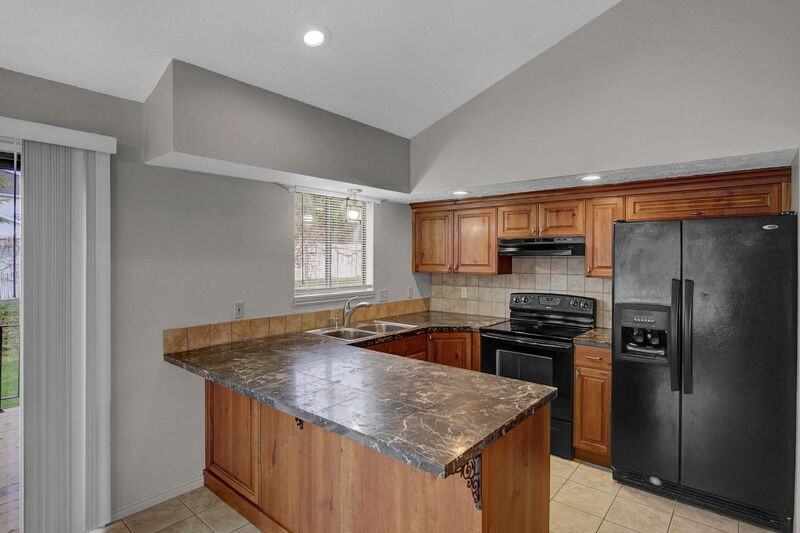 1179 Eastnorth - Photo 5 of 43