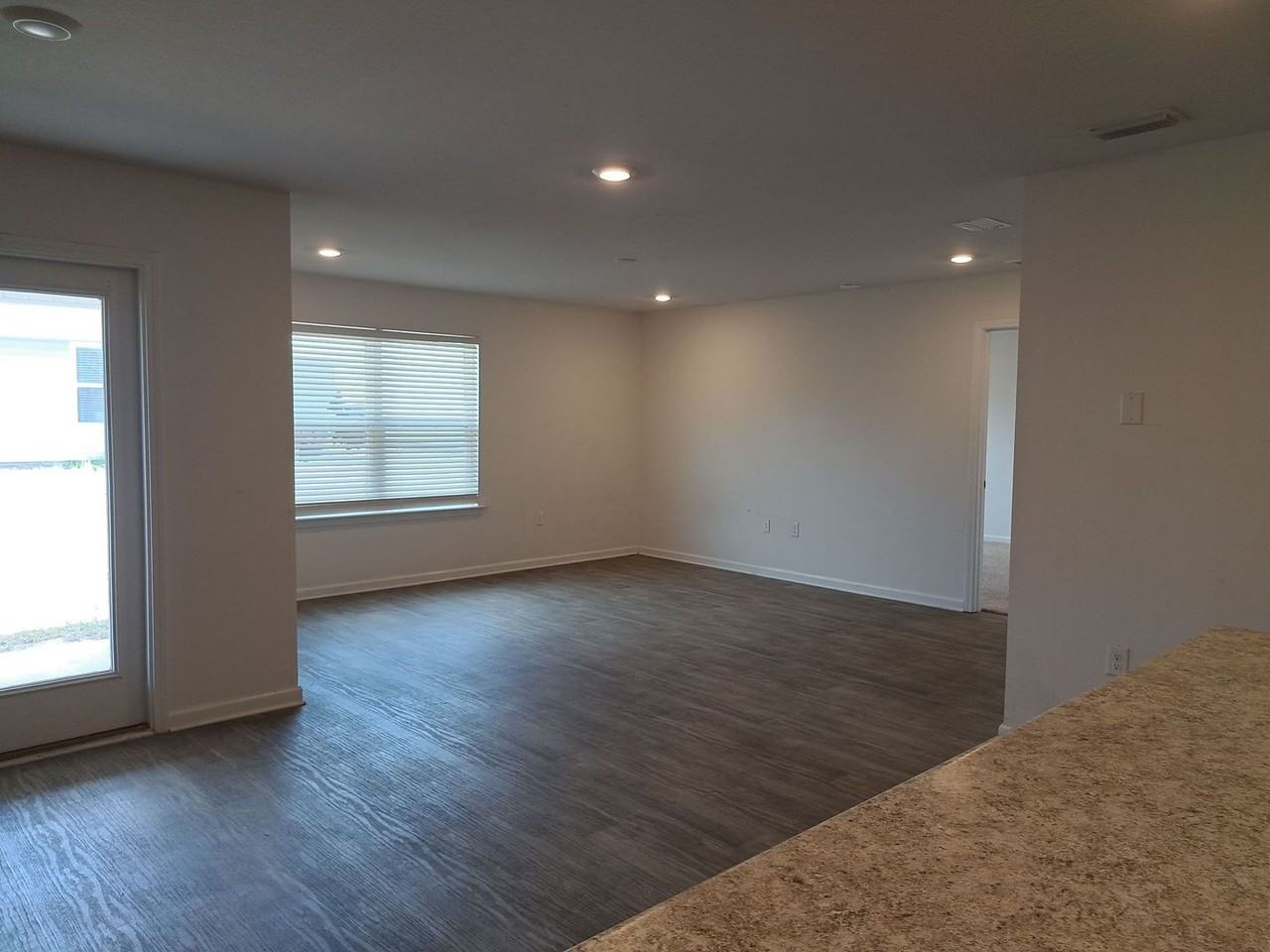 4012 Millicent Ln - Photo 5 of 21