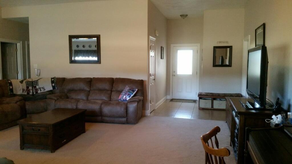122 Ridgebrook Dr - Photo 4 of 12