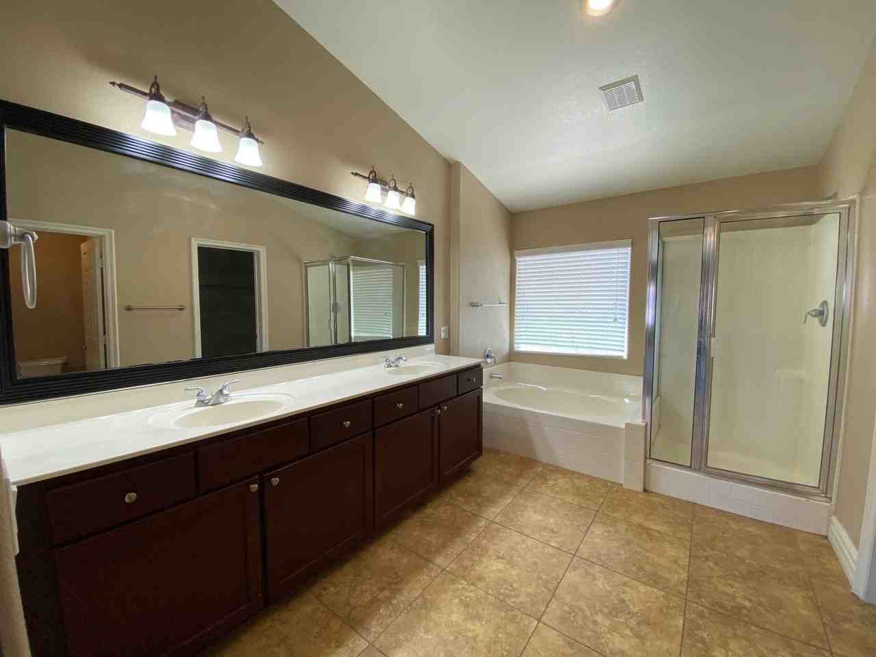 6694 Aviston St - Photo 7 of 15