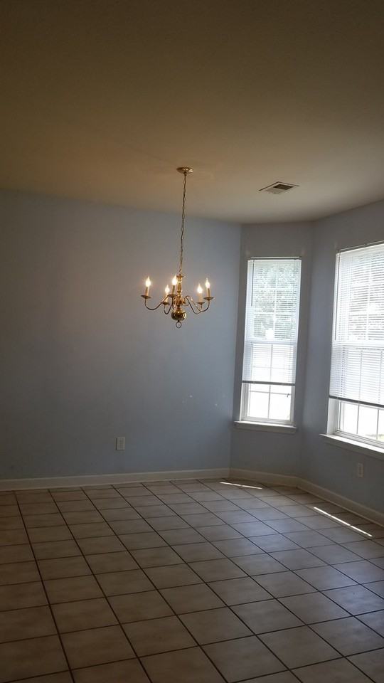 2167 Seneca Ridge Dr - Photo 3 of 10