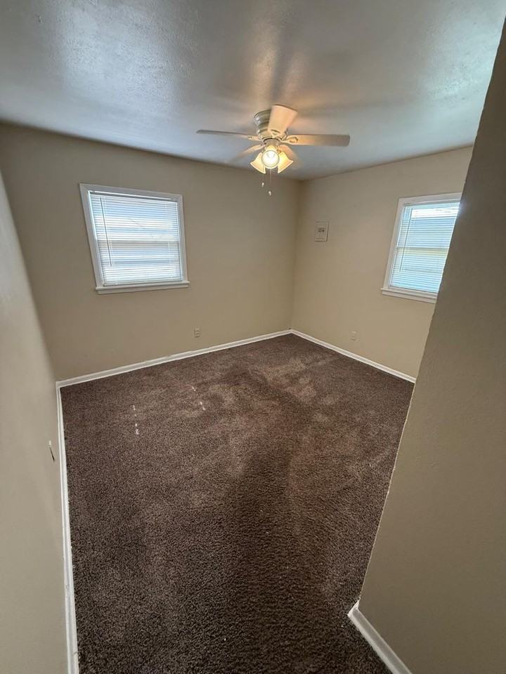 3016 E 3rd Pl - Photo 6 of 6