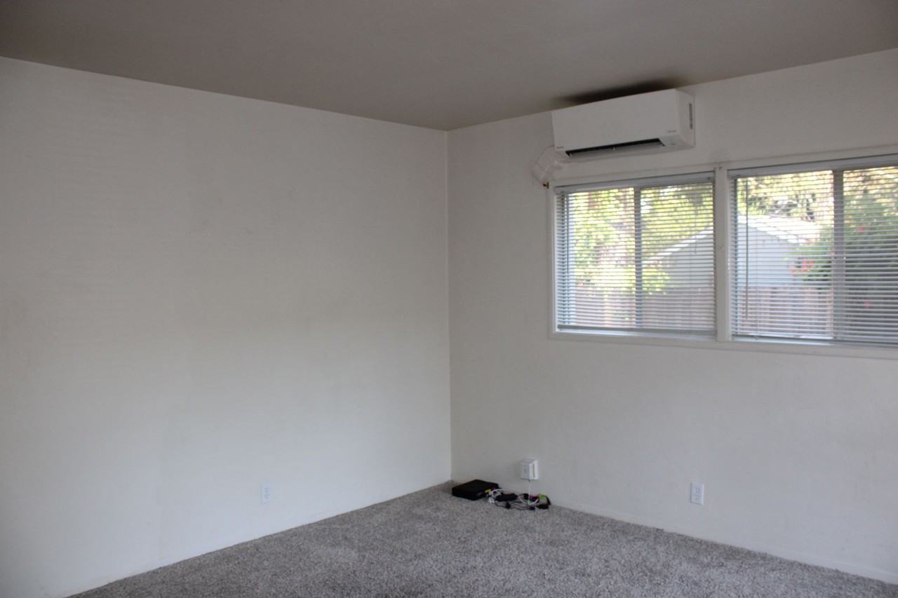 4225 V St #2 - Photo 6 of 15