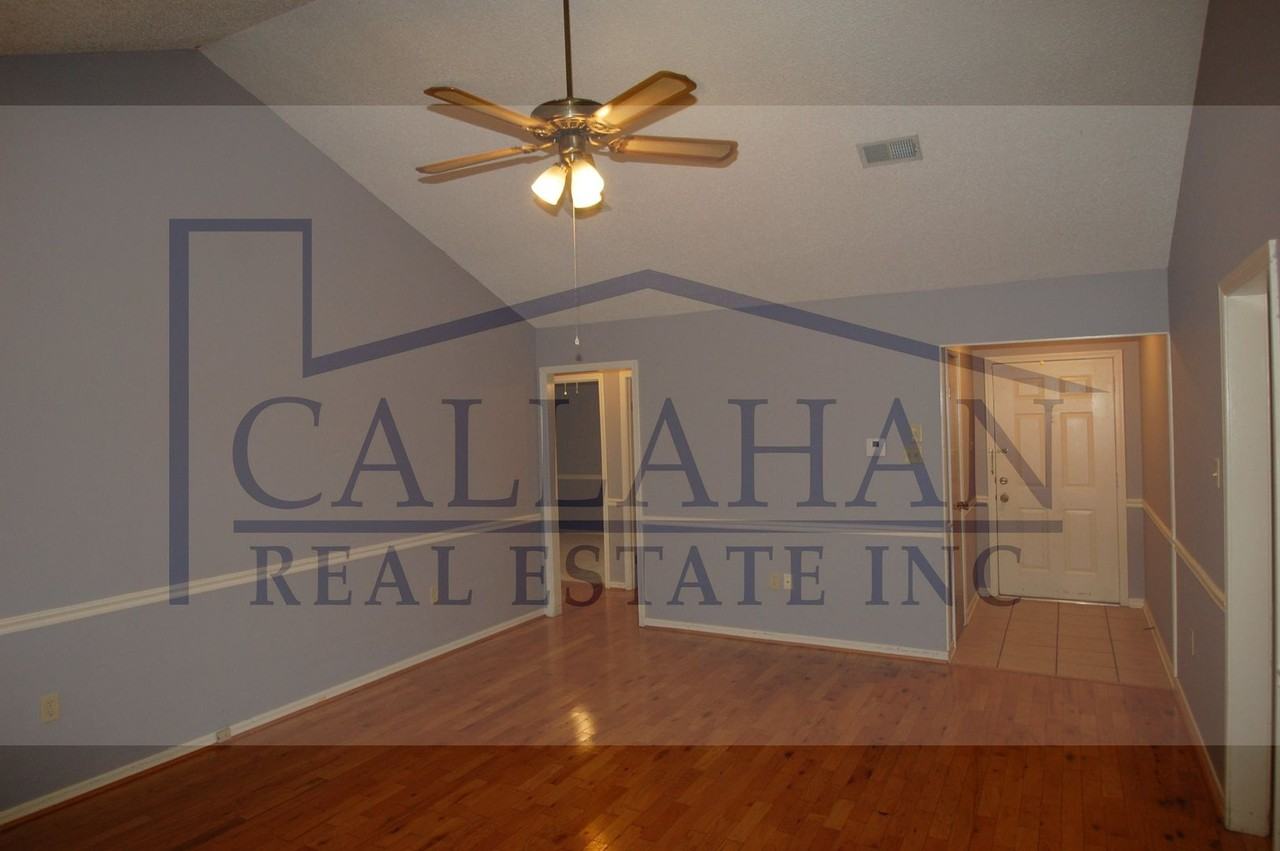 105 King Pine Rd - Photo 3 of 22