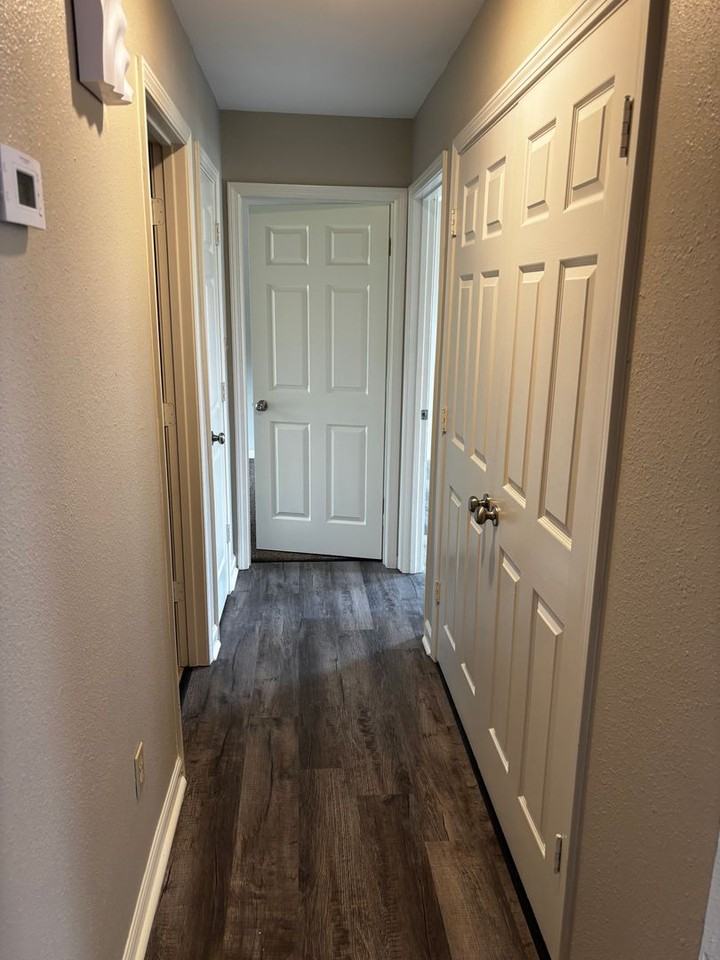 4405 Ocean Dr - Photo 7 of 23