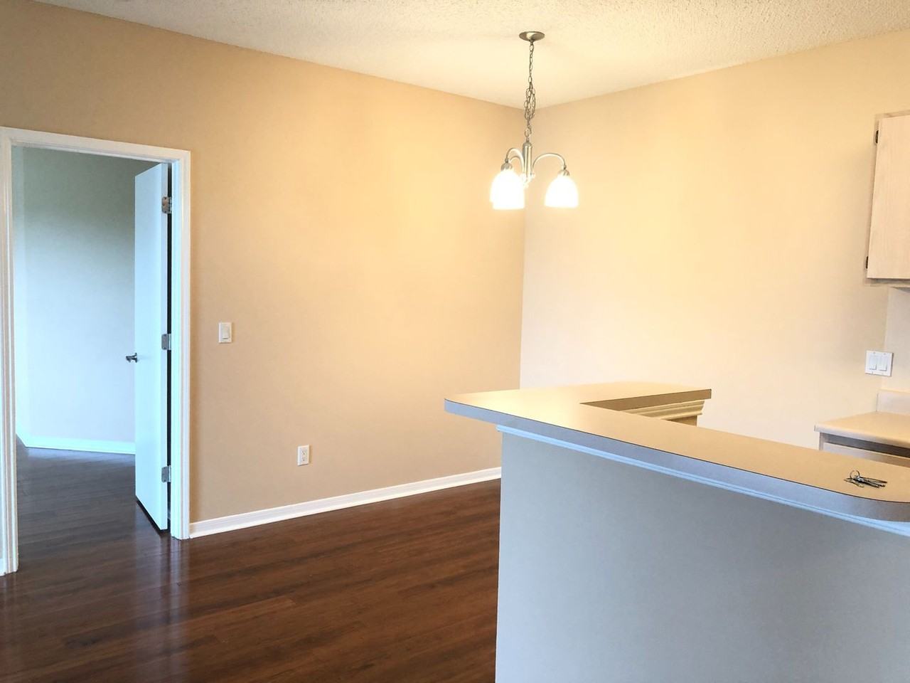 717 Secret Harbor Ln - Photo 6 of 45