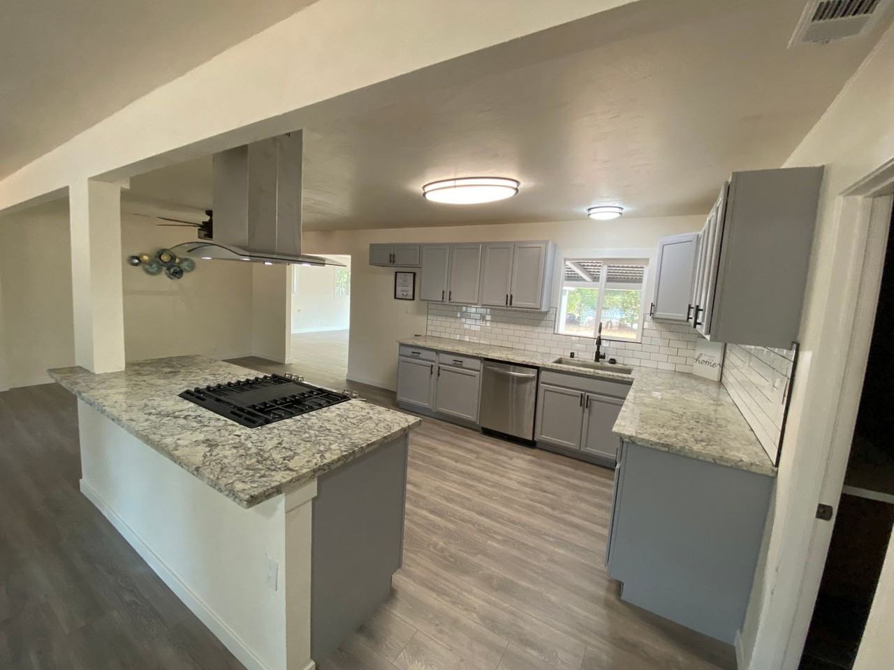 2504 Eastern Ave - Photo 6 of 23