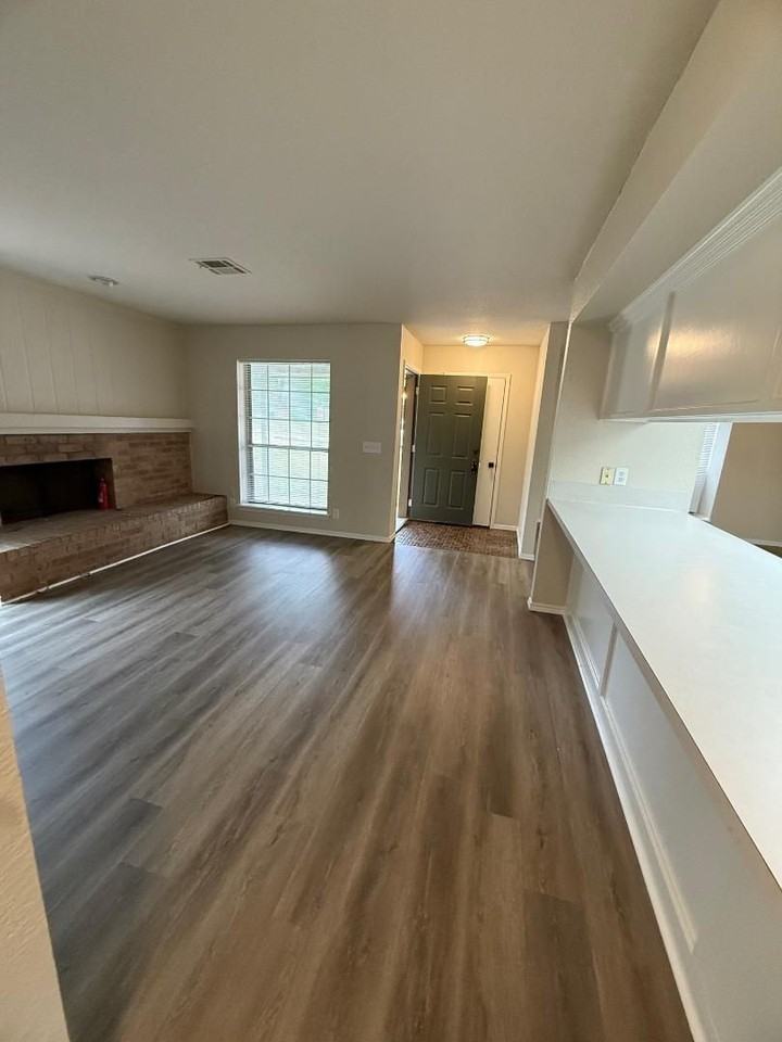 4228 Willowpoint Dr - Photo 6 of 13