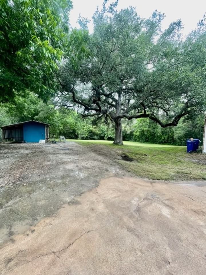 3310 Macarthur Dr - Photo 4 of 6