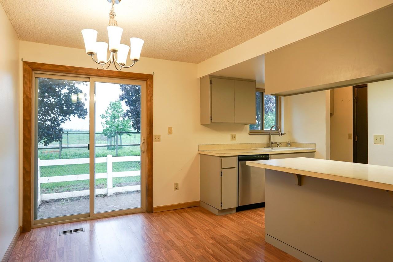 3903 W Robison Ave - Photo 5 of 34