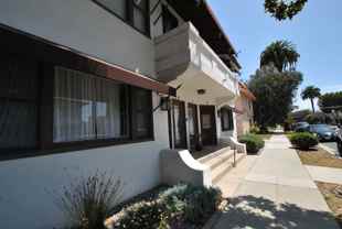 312 Temple Ave #D - Photo 1 of 1