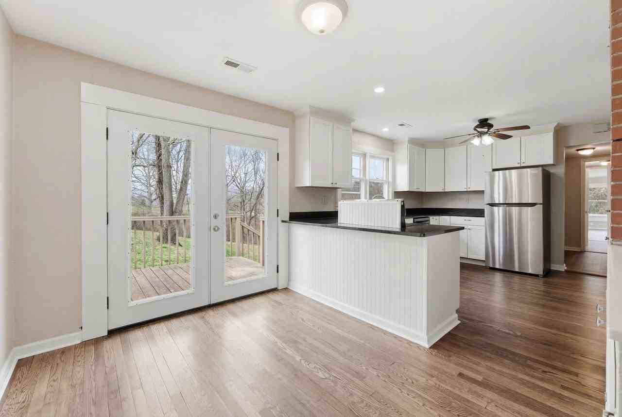 3920 Bryson City Rd - Photo 6 of 24