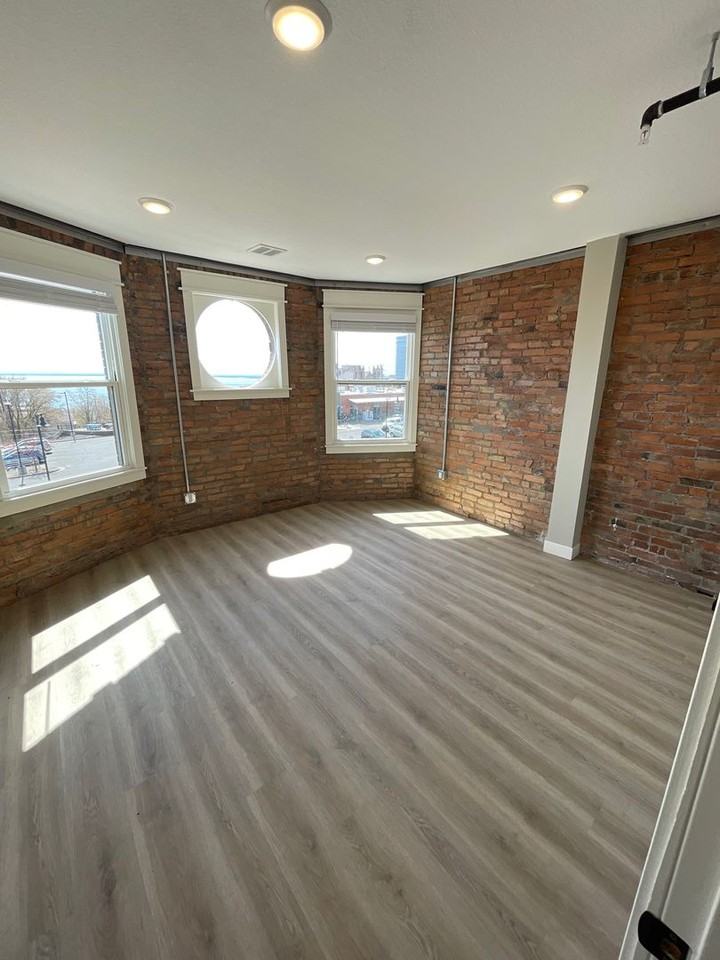 Brewery Creek Terrace - Photo 2 of 34