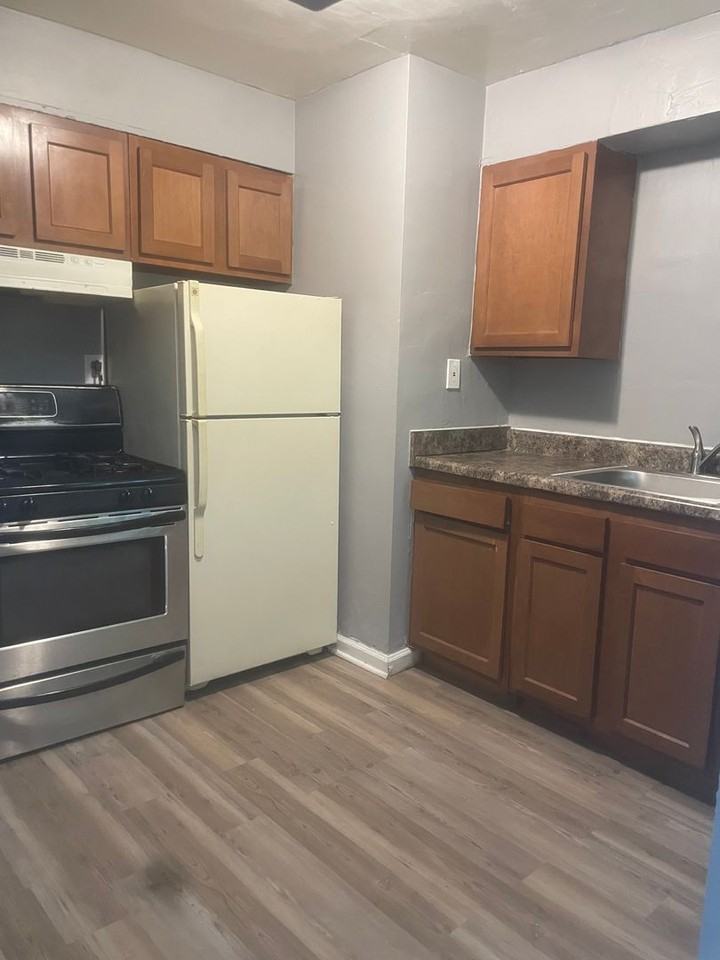 Villa View Apartments - Photo 3 of 14