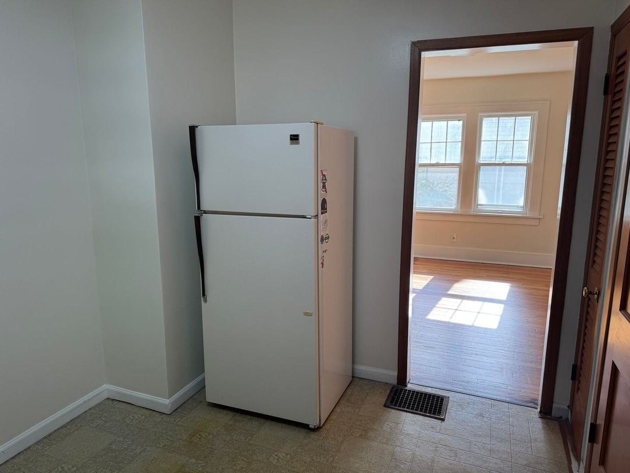2708 Faraon St - Photo 6 of 10