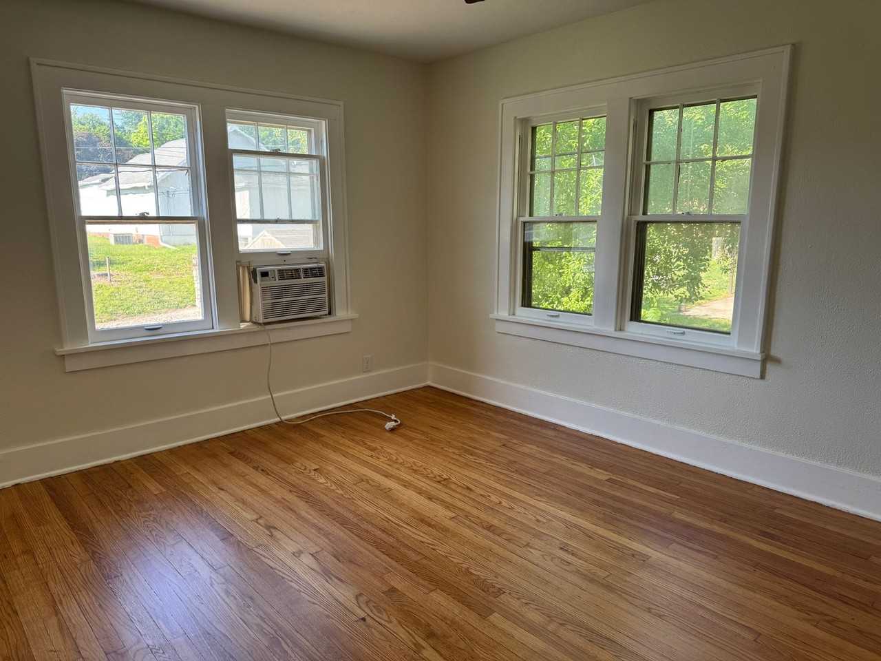 2708 Faraon St - Photo 7 of 10