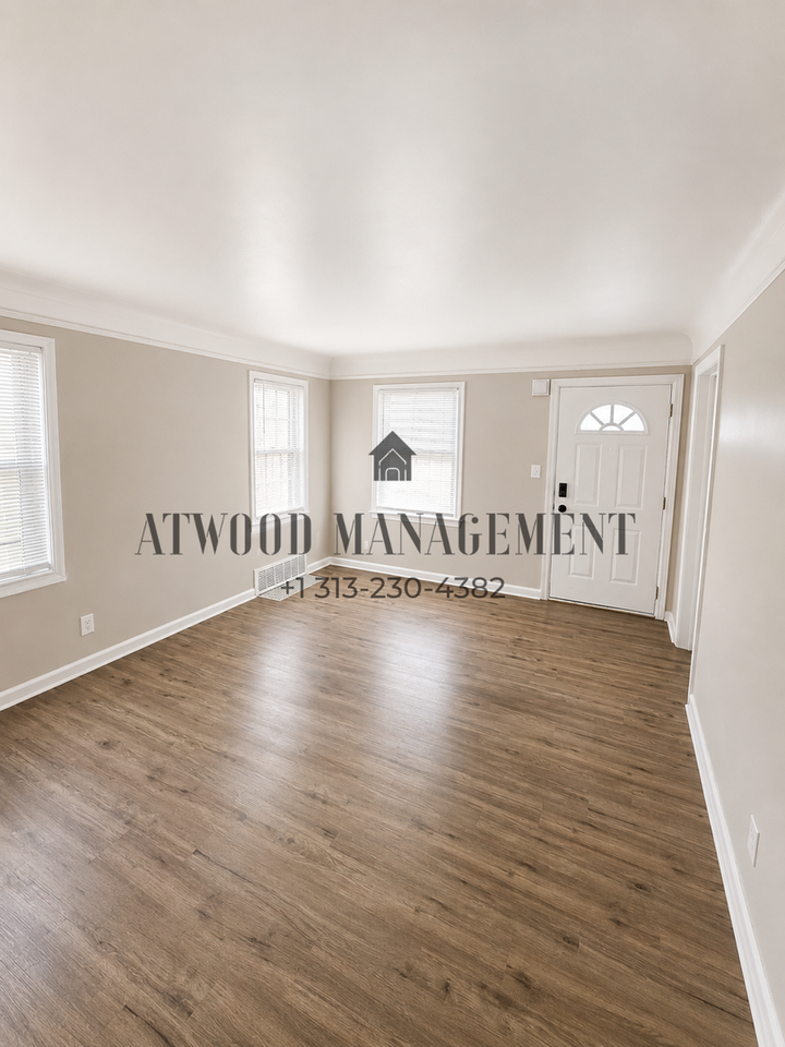 13514 Stahelin Ave - Photo 4 of 12