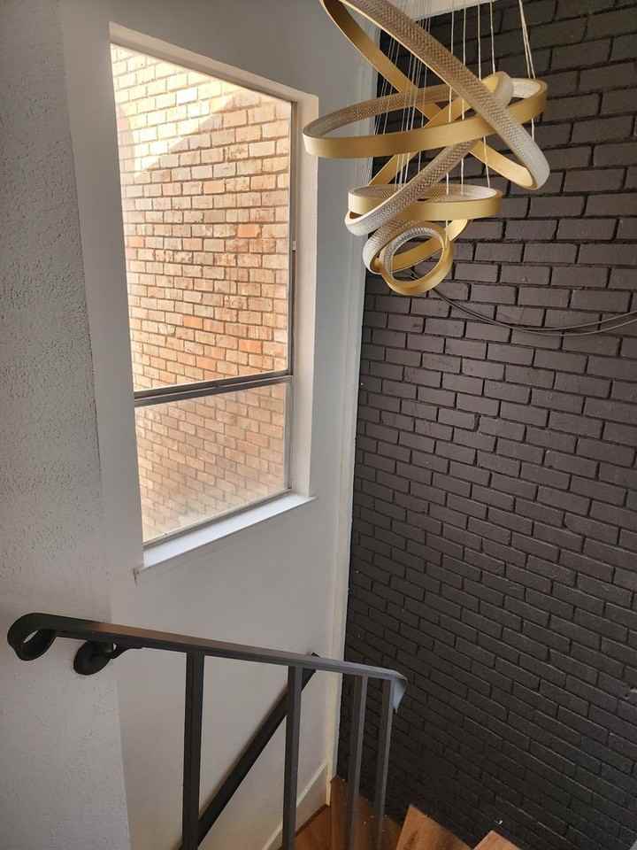 2715 Westgate Dr - Photo 5 of 16