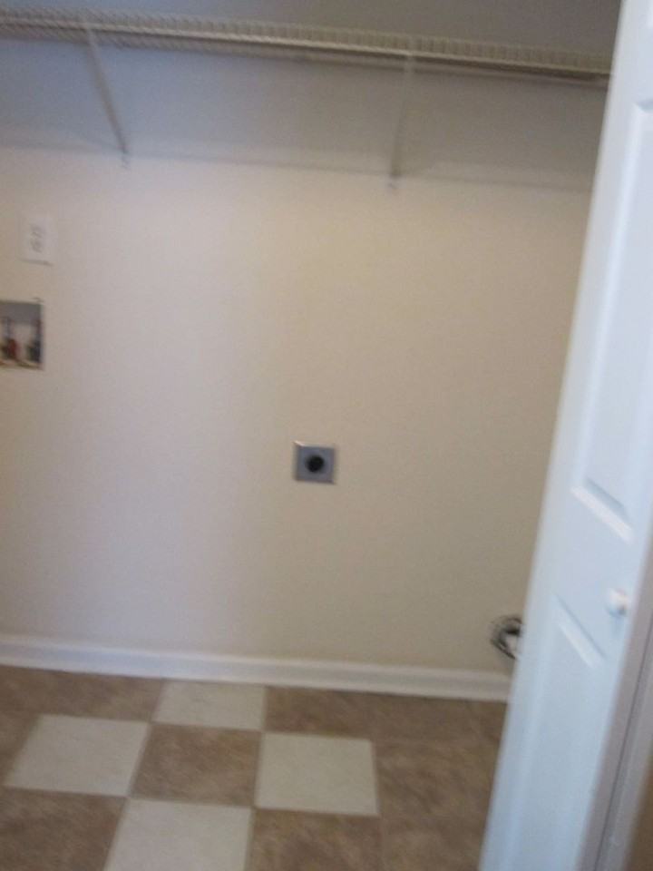 819 Tatem St - Photo 7 of 49